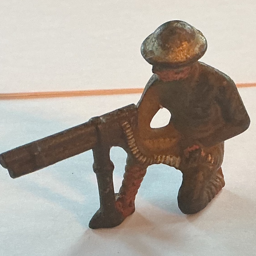 Cast Iron WW1 Soldier
